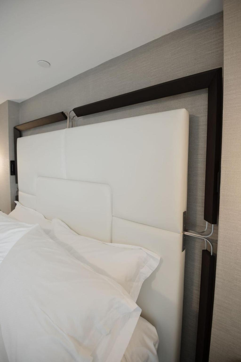 The Reid Hotel Vanderhoof 외부 사진